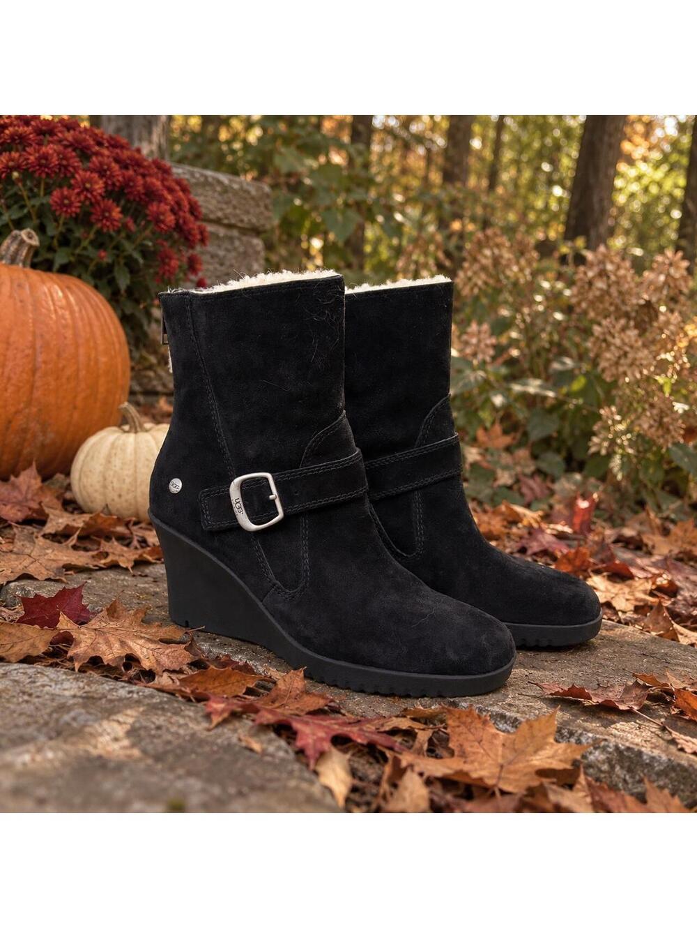 UGG BLACK SUEDE WEDGE BOOTS